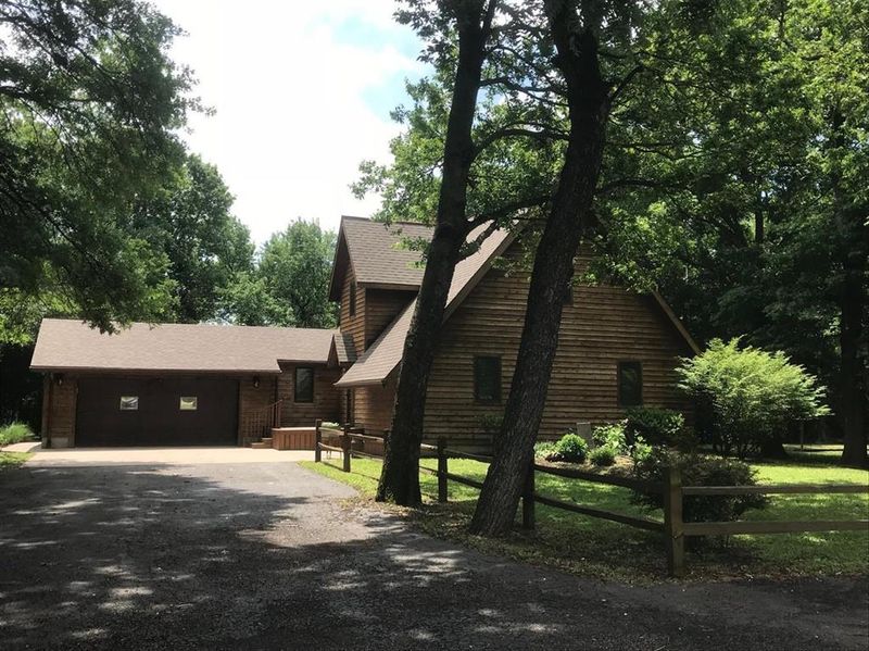 4210 Main St, Parsons, KS 67357