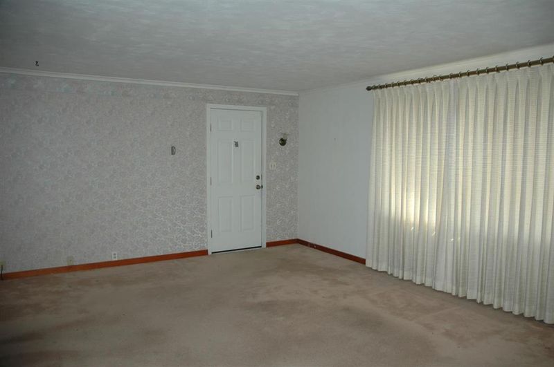 218 S 29 St, Parsons, KS 67357