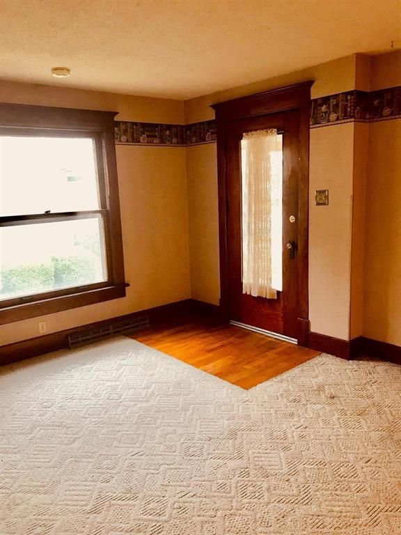2627 Crawford Ave, Parsons, KS 67357