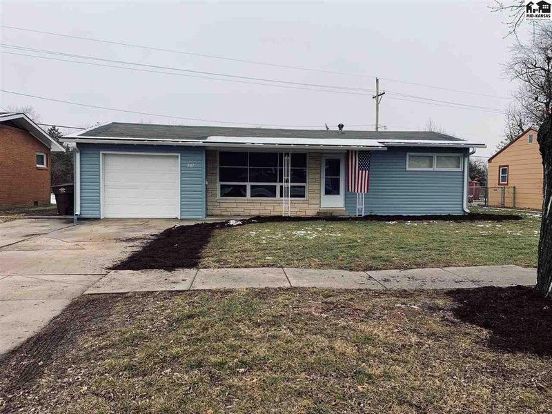 607 E Simpson N/A, Mcpherson, KS 67460