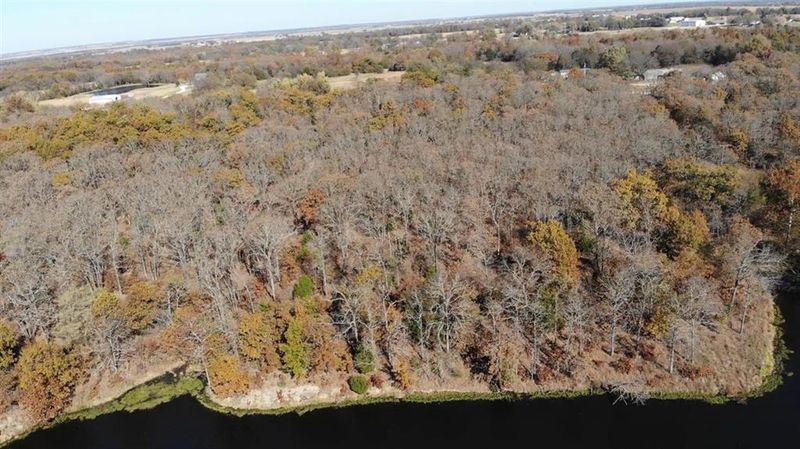 3235 80th Rd, Thayer, KS 66776