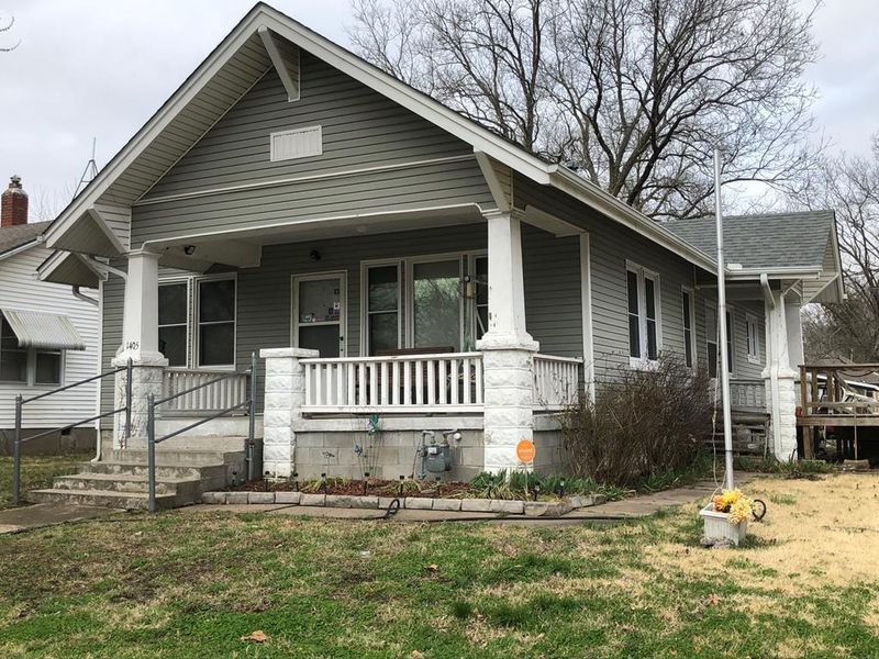 1405 Dirr Ave, Parsons, KS 67357