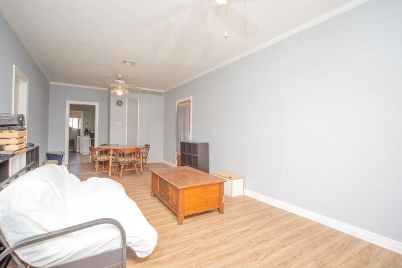 912 W 2nd St, Coffeyville, KS 67337