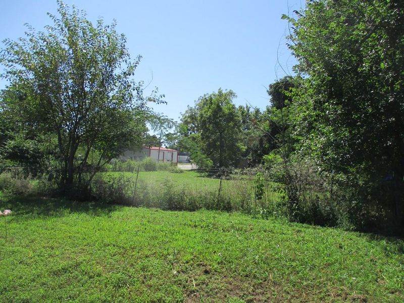 314 Walnut N/A, Chetopa, KS 67336