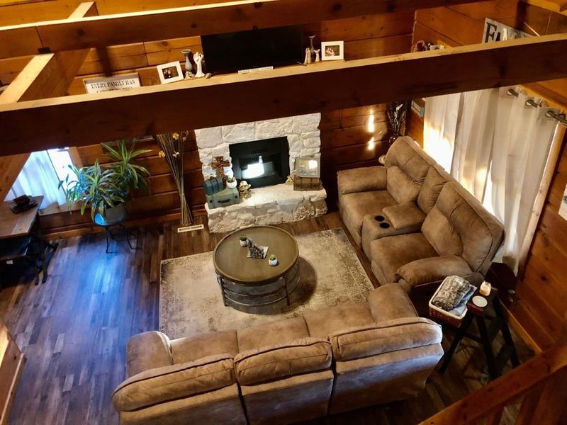 3219 Hughes Ave, Parsons, KS 67357