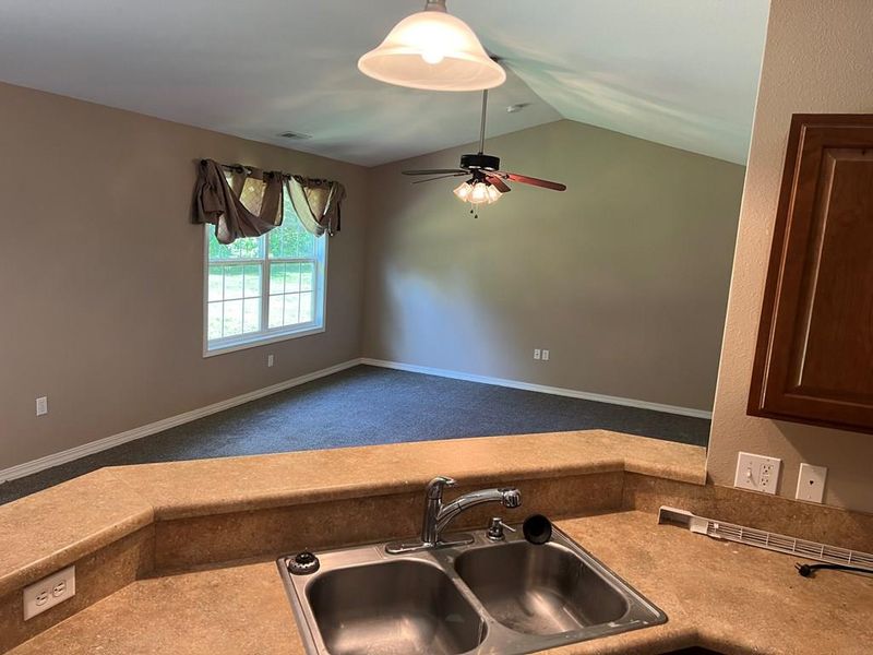 1906 Patton Ct, Independence, KS 67301