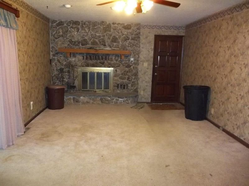 1610 E Carpenter N/A, Iola, KS 66749