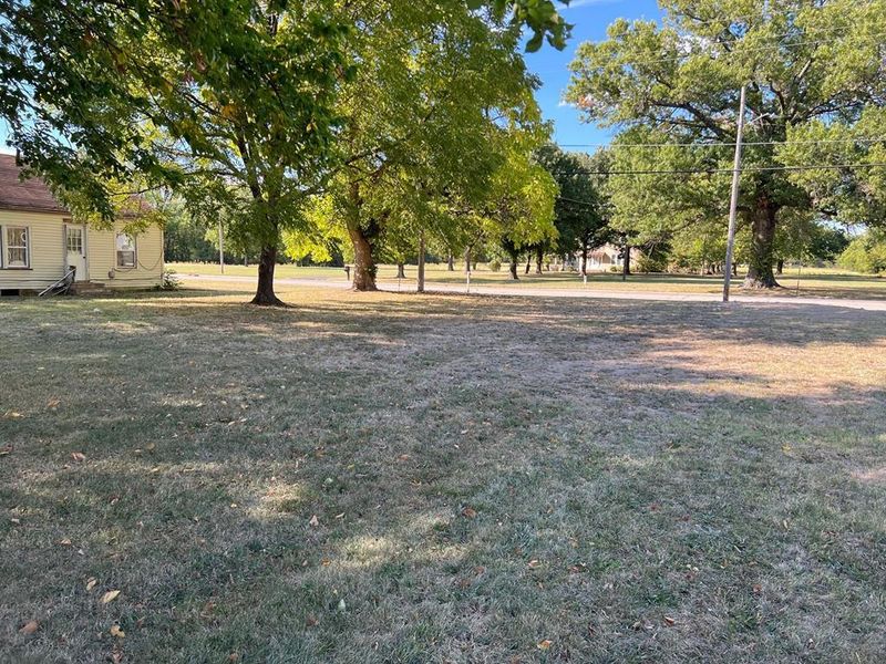 3602 Main St, Parsons, KS 67357