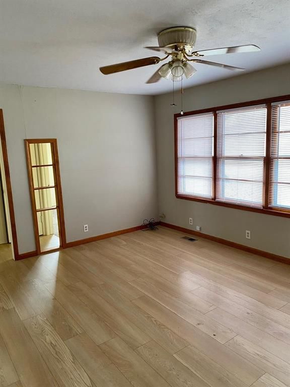 1106 Richard Ave, Parsons, KS 67357