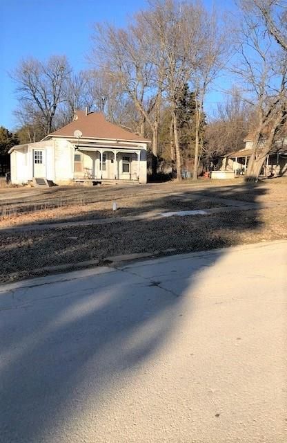 704 E Elm N/A, Sedan, KS 67361