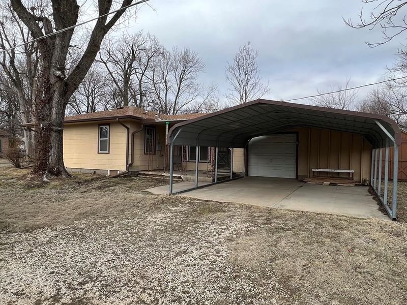 203 N Fourth N/A, Iola, KS 66749