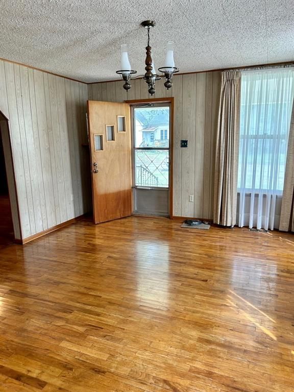 1322 Dirr Ave, Parsons, KS 67357