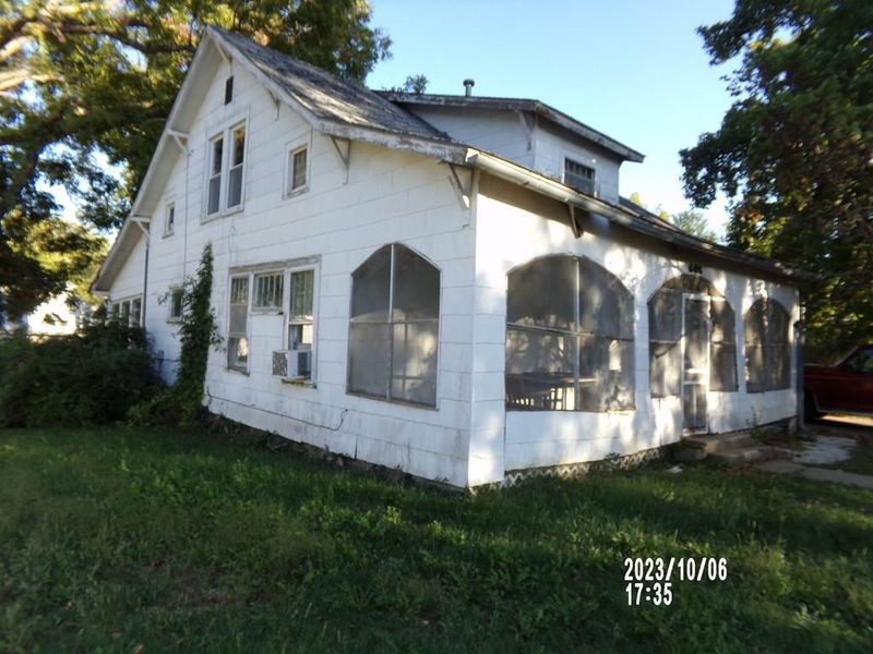 605 South N/A, Iola, KS 66749