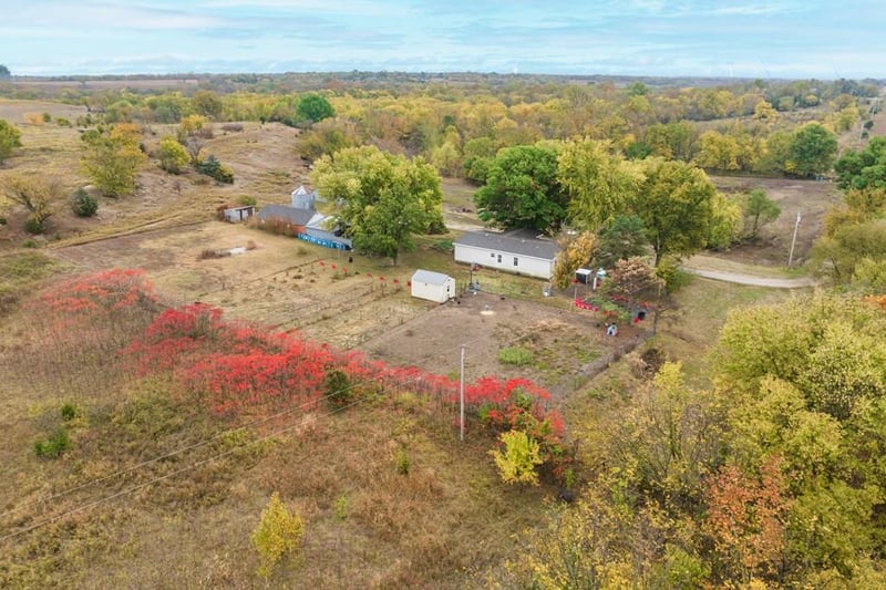 1700 Ks Hwy 99 N/A, Howard, KS 67349