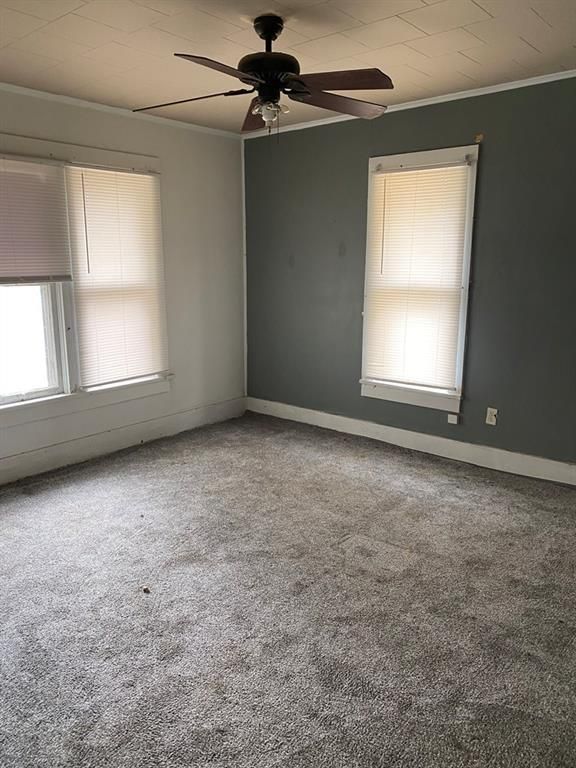 1216 12th St, Parsons, KS 67357