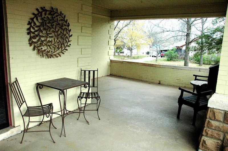 1405 Morgan Ave, Parsons, KS 67357
