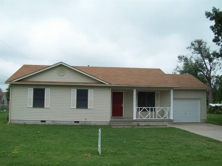 3429 Gabriel Ave, Parsons, KS 67357