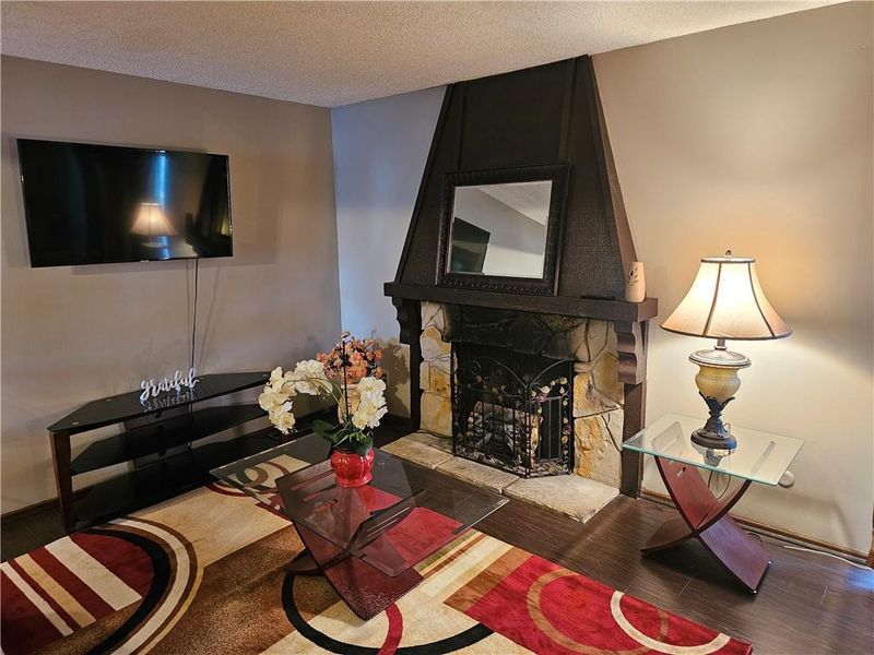 11842 E 59th Ter, Kansas City, MO 64133