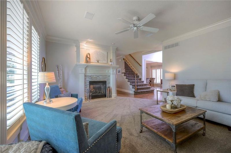 14004 Granada Rd, Leawood, KS 66224