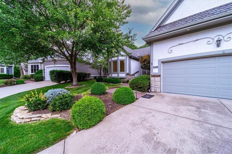 6225 W 128th St, Overland Park, KS 66209