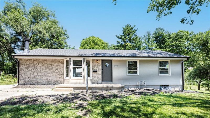 10908 E 49th St S, Kansas City, MO 64133