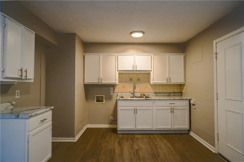 7808 E 112th St, Kansas City, MO 64134