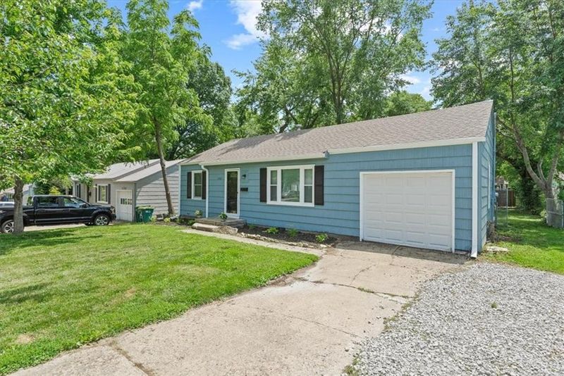 11307 W 67th St, Shawnee, KS 66203