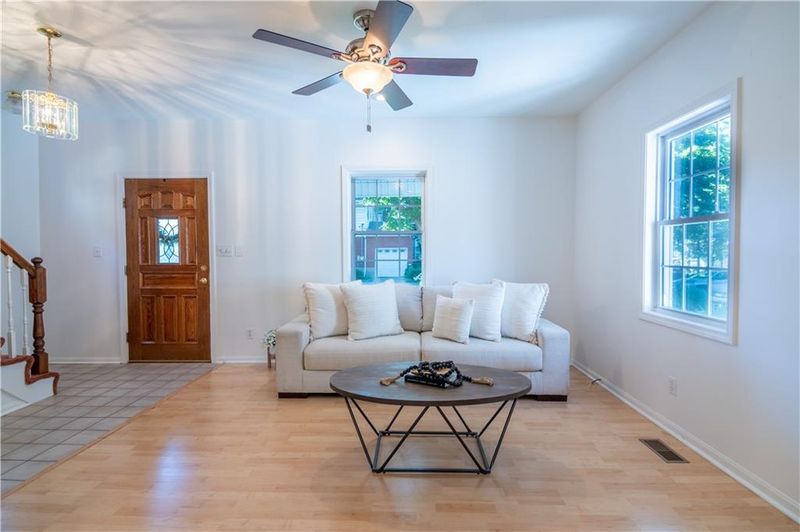 4104 Genessee St, Kansas City, MO 64111