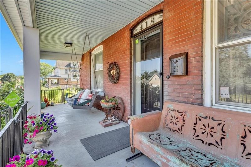 418 Brooklyn Ave, Kansas City, MO 64124