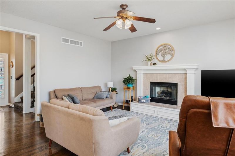 15220 S Mullen St, Olathe, KS 66062