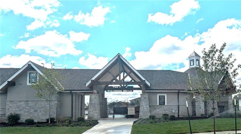9371 W 170 Ter, Overland Park, KS 66085