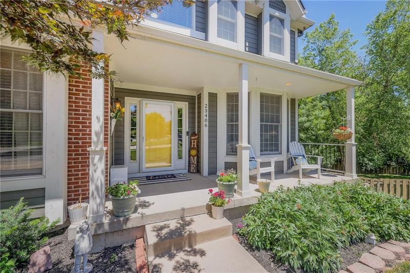 23406 W 45th Ter, Shawnee, KS 66226