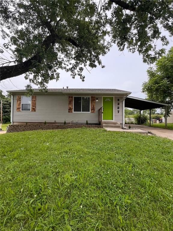 8327 Ella Ave, Kansas City, KS 66112