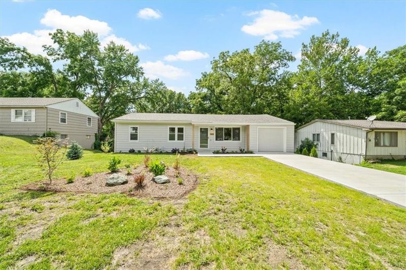 1424 N 65th St, Kansas City, KS 66102