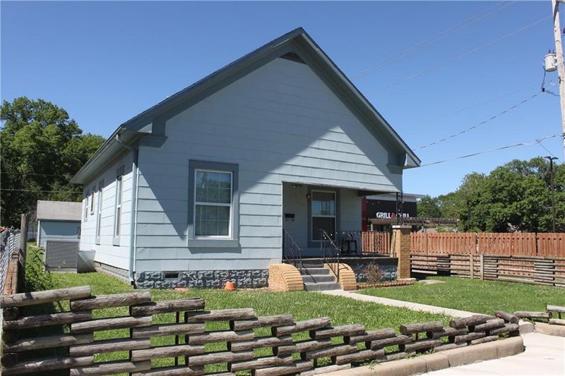 102 W 21st St, Pittsburg, KS 66762