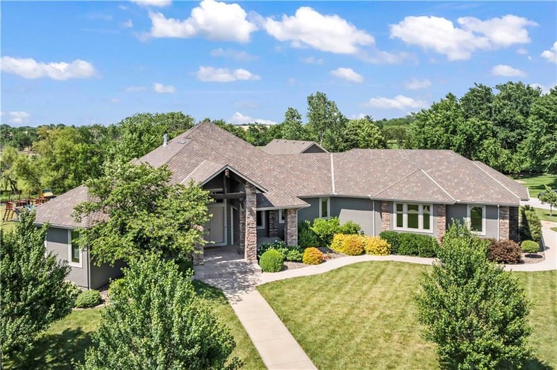 28984 W 150th St, Gardner, KS 66030