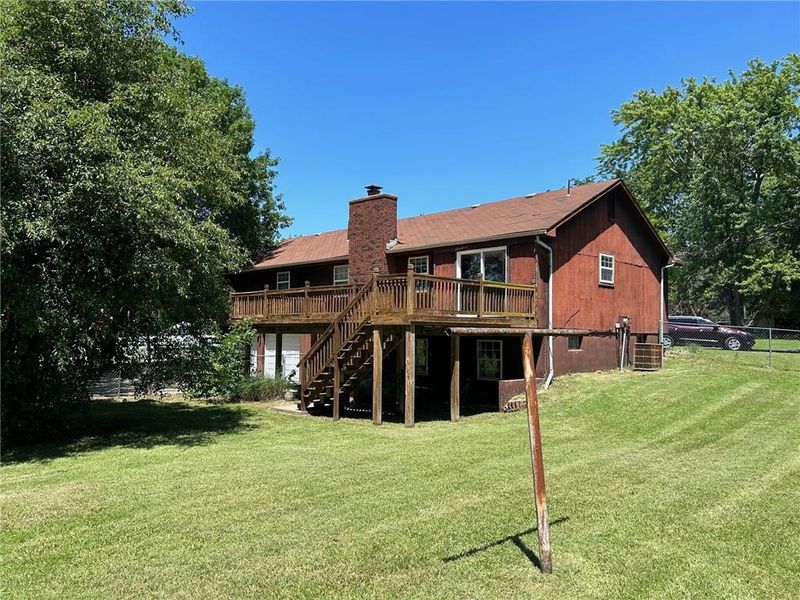 16714 S 1400 Rd, Nevada, MO 64772