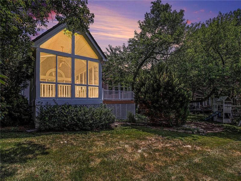 26570 W 109th St, Olathe, KS 66061