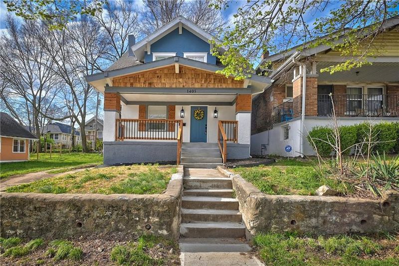 1405 E 27th St, Kansas City, MO 64108