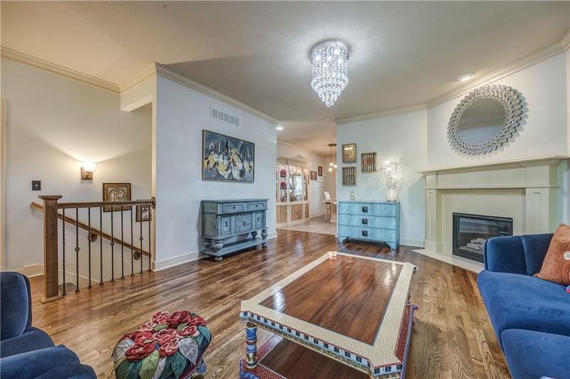 7813 W 158th Pl, Overland Park, KS 66223