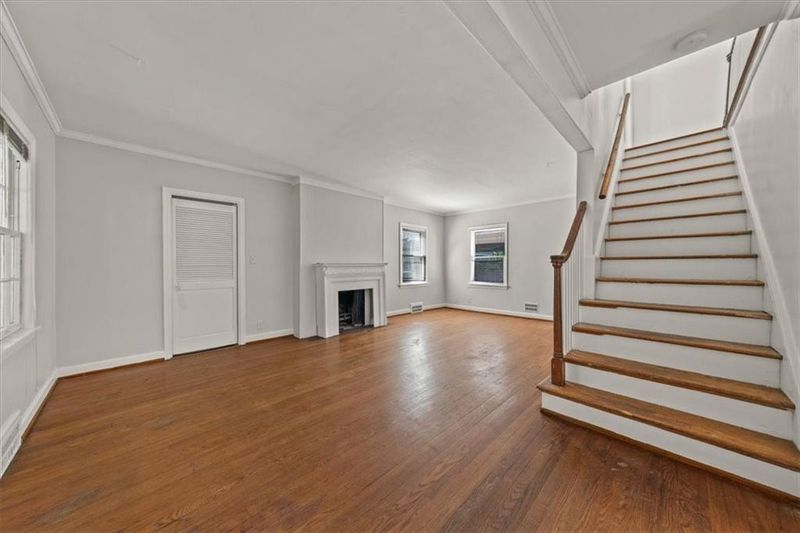 405 E 74th St, Kansas City, MO 64131