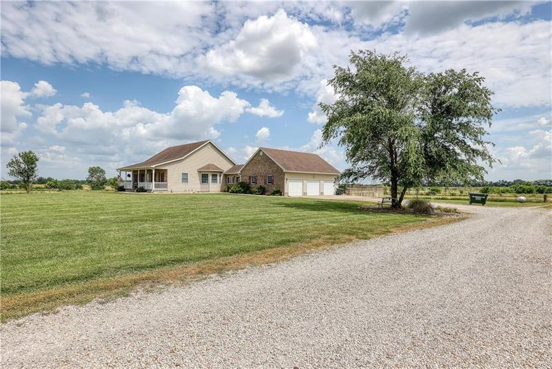 153-155 E 630th Ave, Girard, KS 66743