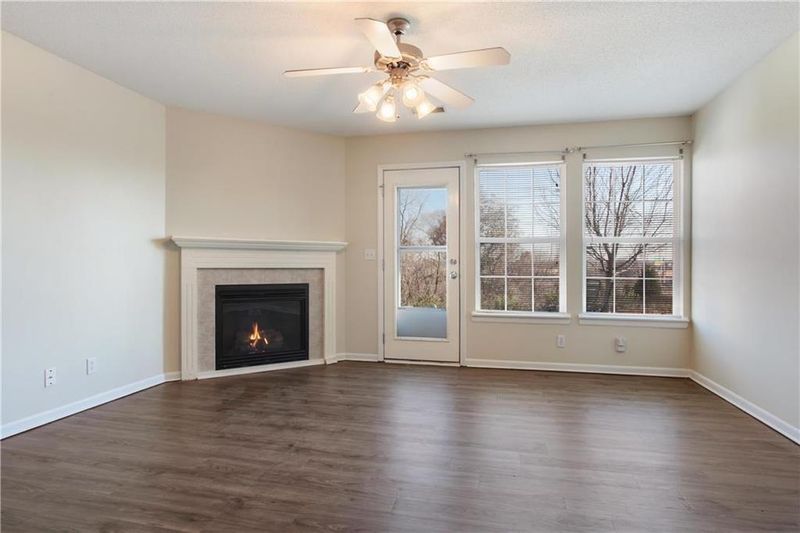 4551 NE 83rd St, Kansas City, MO 64119