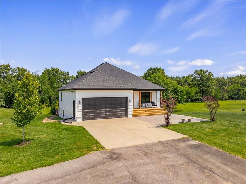38010 E 171st St, Pleasant Hill, MO 64080
