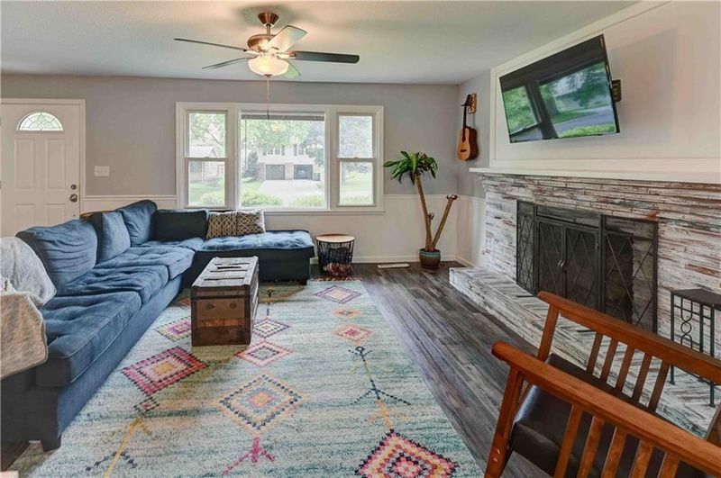 1812 NE 32nd Ter, Kansas City, MO 64116