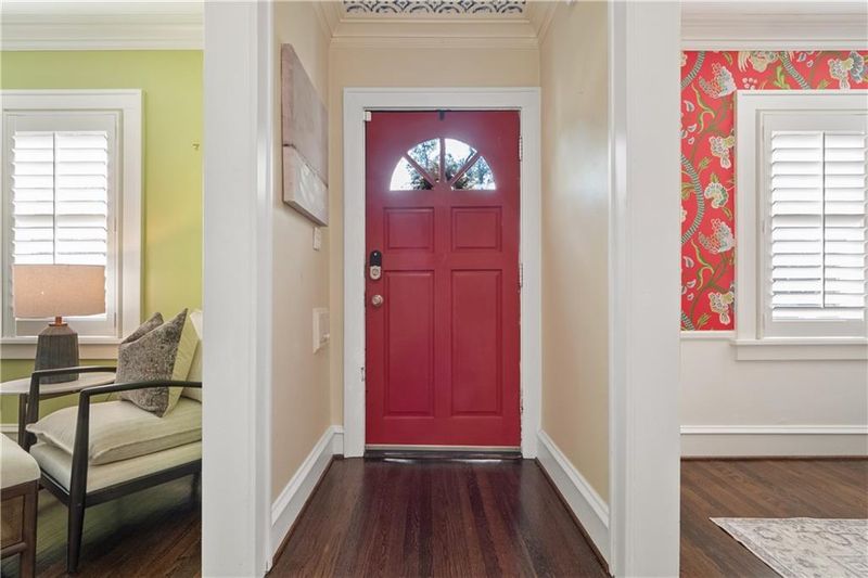 6437 Main St, Kansas City, MO 64113