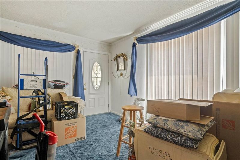 4208 E 68th Ter, Kansas City, MO 64132