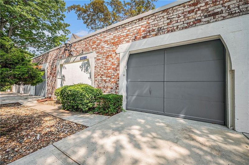 10216 Conser St, Overland Park, KS 66212