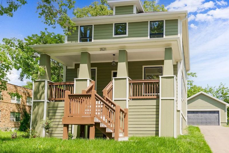3521 Tracy Ave, Kansas City, MO 64109