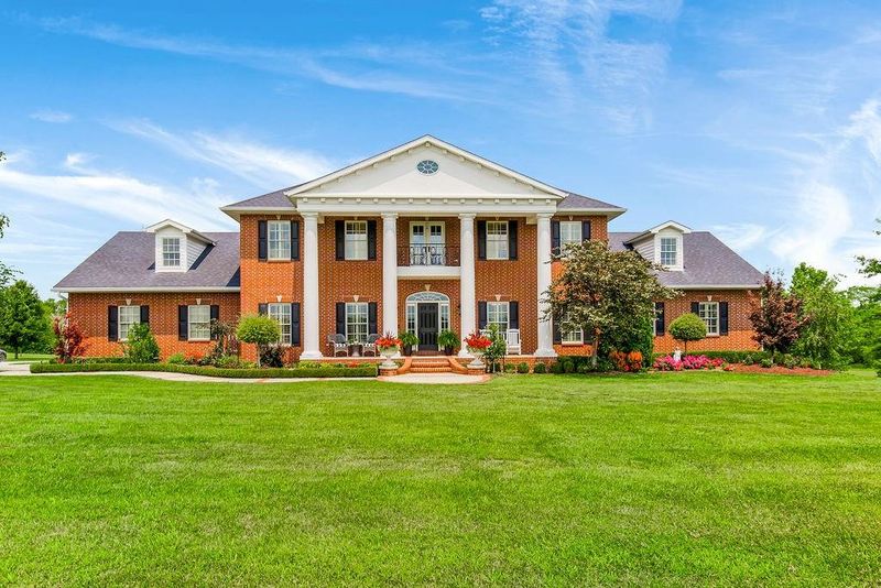 17210 E 199th St, Pleasant Hill, MO 64080